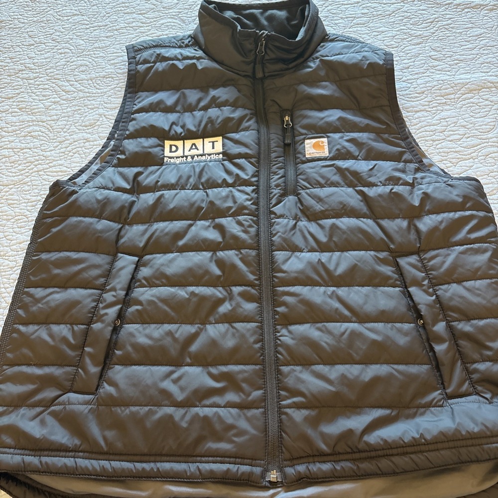 Carhartt Men's XL Rain Defender Relaxed Fit Lightweight Insulated Vest LOGO